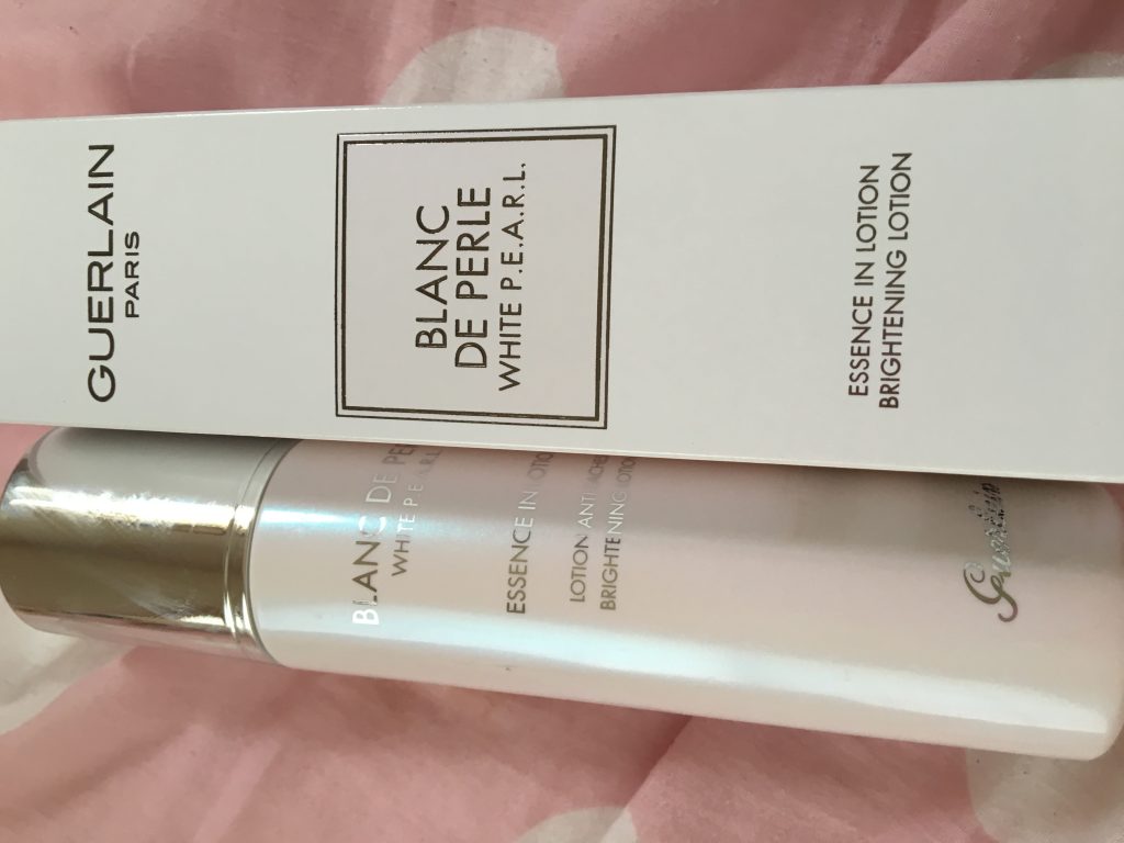 Guerlain BLANC DE PERLE ブライトニングローション ゲラン / ペルル ブラン エッセンス ローションの公式商品情報｜美容