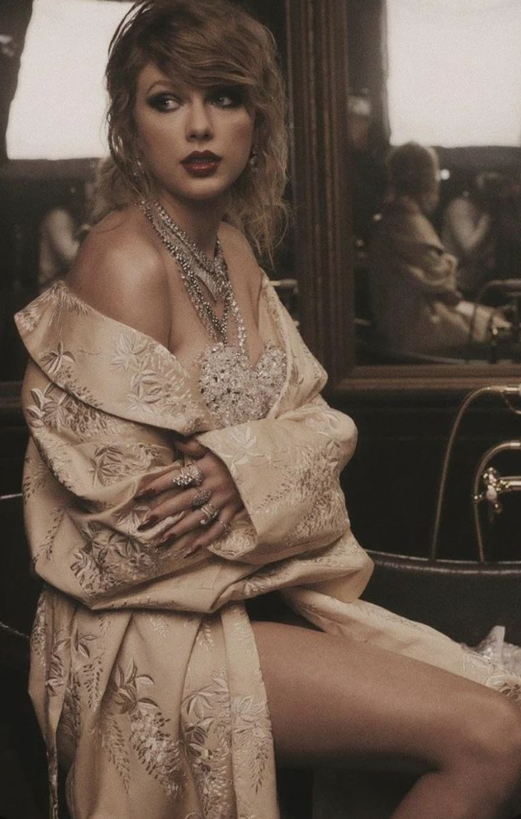 Taylor Swift【All Too Well (10minute Version)】和訳 消えない炎の